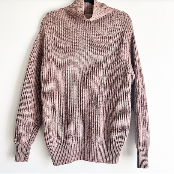 Aritzia Wilfred Montpellier Turtleneck in Neutral Rose Lilac Size Small - Picture 9 of 16